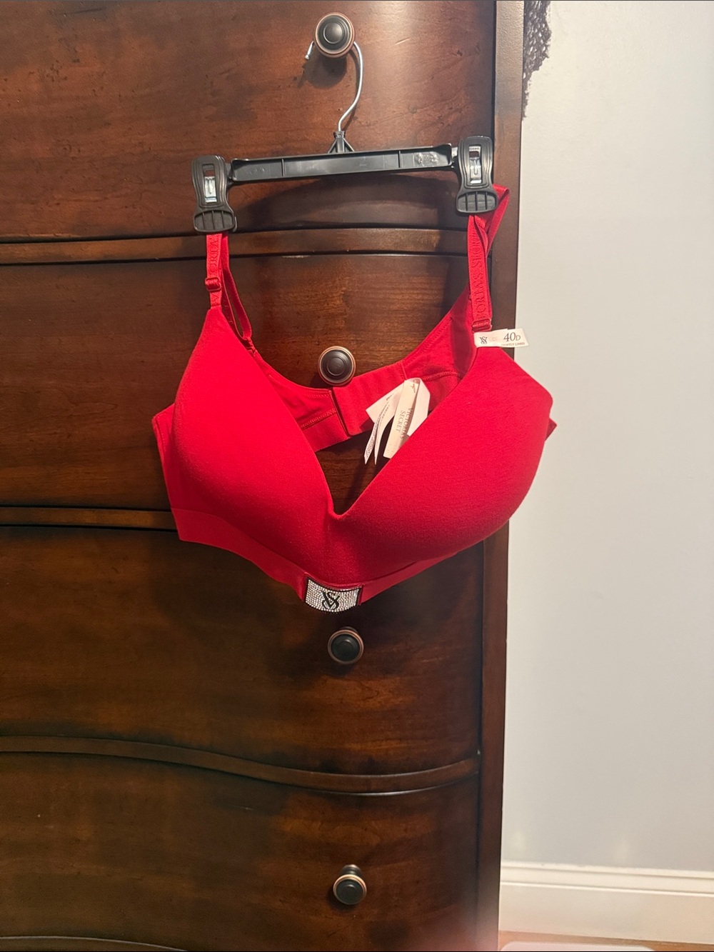 Victoria's Secret Red Wireless Molded Bra
